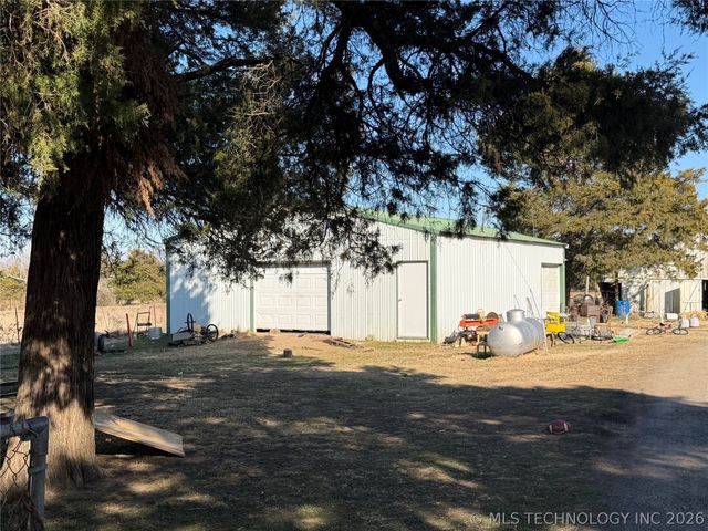 3820 S York Street, Muskogee, OK 74403