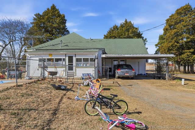 3820 S York Street, Muskogee, OK 74403