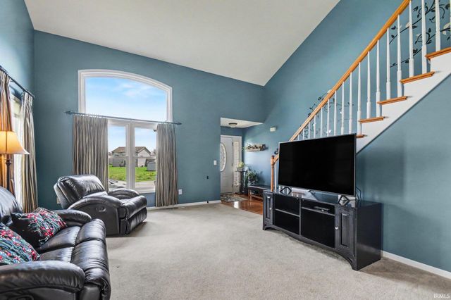 53167 Meadowgrass Lane, South Bend, IN 46628