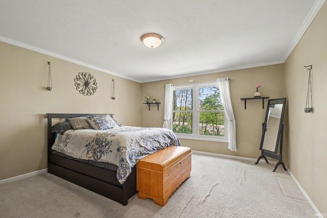 53167 Meadowgrass Lane, South Bend, IN 46628