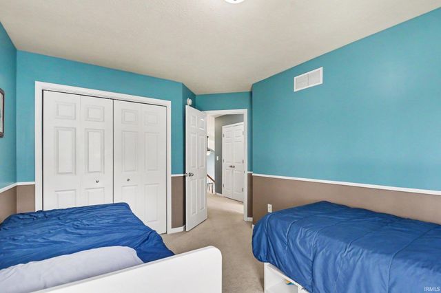 53167 Meadowgrass Lane, South Bend, IN 46628