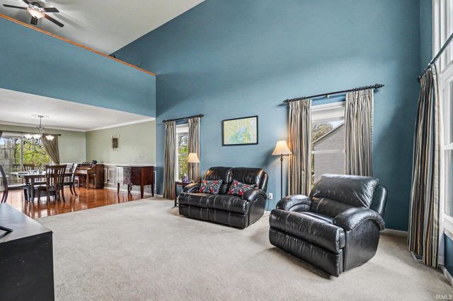 53167 Meadowgrass Lane, South Bend, IN 46628