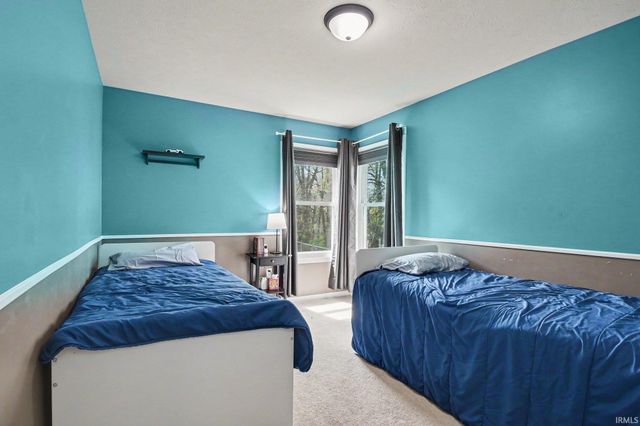 53167 Meadowgrass Lane, South Bend, IN 46628