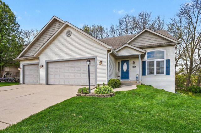 53167 Meadowgrass Lane, South Bend, IN 46628