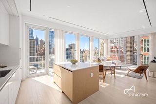 200 E 59th St Apt 14A, New York City, NY 10022