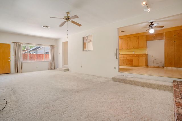 3899 E Lyell, Fresno, CA 93702