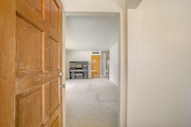 3899 E Lyell, Fresno, CA 93702