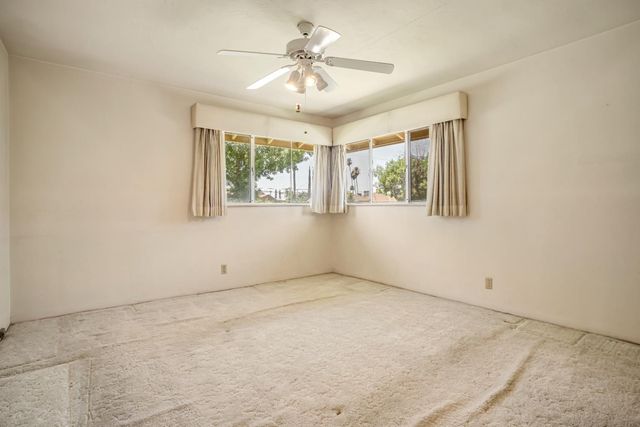 3899 E Lyell, Fresno, CA 93702