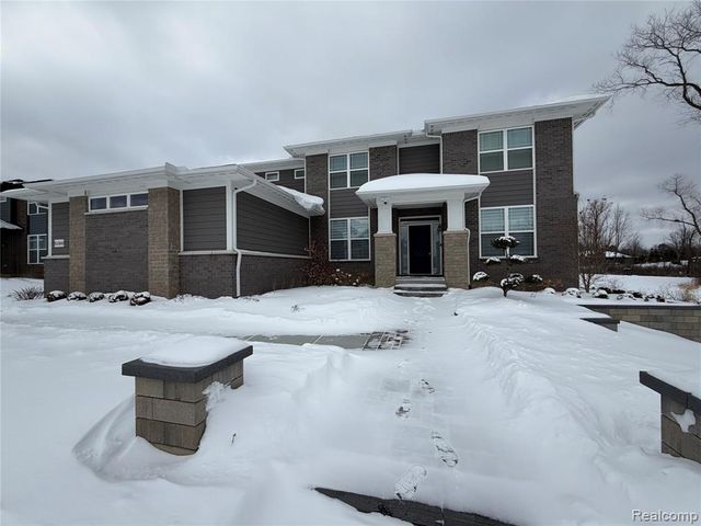 51360 Whispering Ridge Drive, Northville, MI 48167