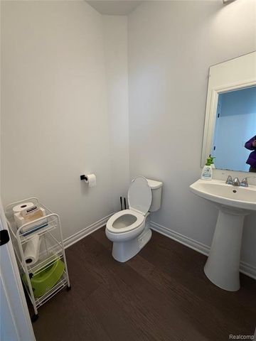 51360 Whispering Ridge Drive, Northville, MI 48167