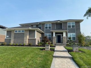 51360 Whispering Ridge Drive, Northville, MI 48167