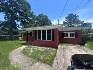 2025 Poplar Drive, Fayetteville, NC 28304