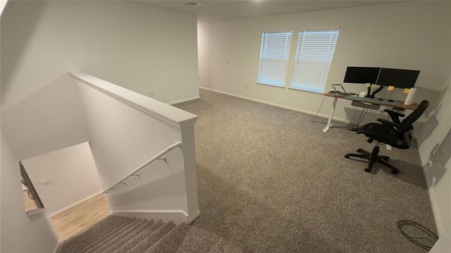 2512 Hackamore DR, Leander, TX 78641