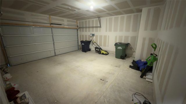 2512 Hackamore DR, Leander, TX 78641