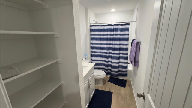 2512 Hackamore DR, Leander, TX 78641