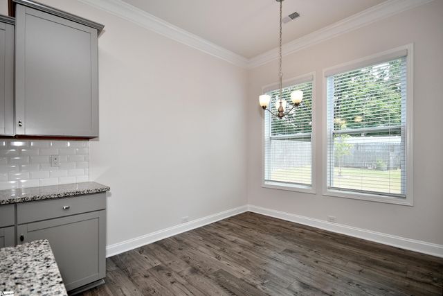 406 Raleighwood Drive, Simpsonville, SC 29681