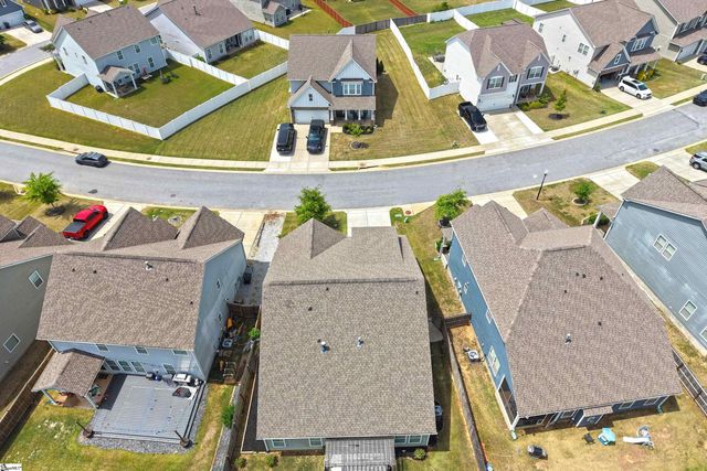 406 Raleighwood Drive, Simpsonville, SC 29681
