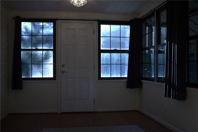 230 Broadway Dr, Pleasant Hills, PA 15236