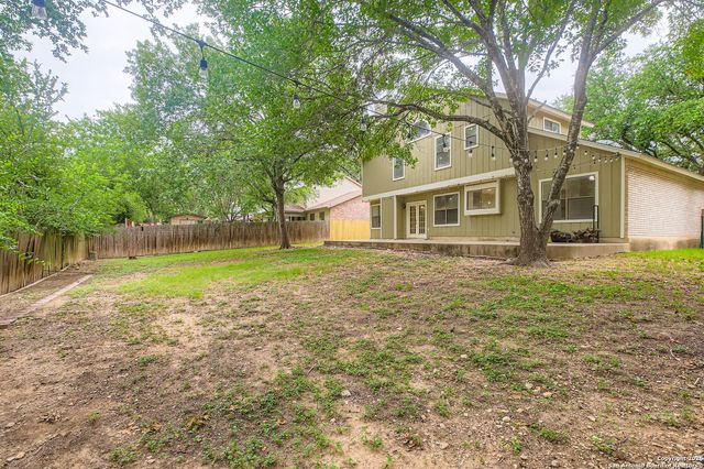 7509 Sidbury Cir, San Antonio, TX 78250