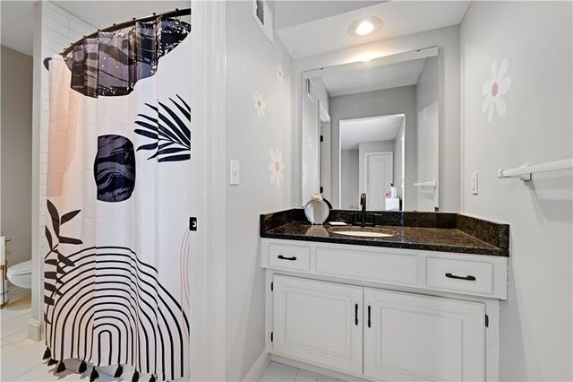 11670 W 147th Street, Olathe, KS 66062