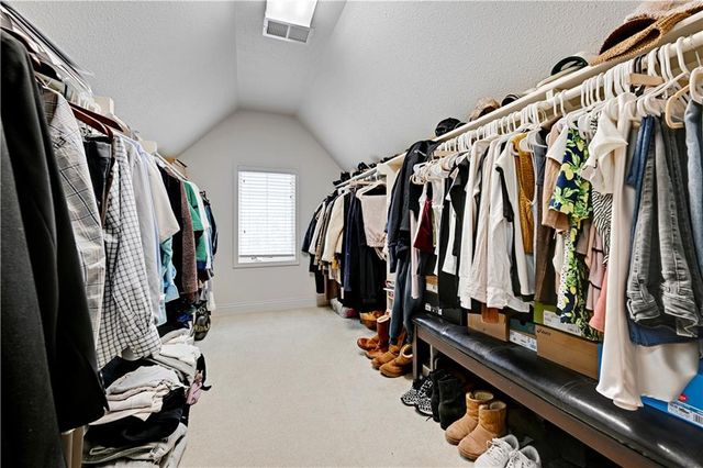 11670 W 147th Street, Olathe, KS 66062