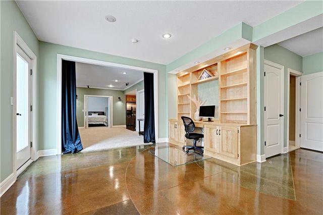 11670 W 147th Street, Olathe, KS 66062