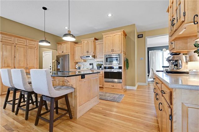 11670 W 147th Street, Olathe, KS 66062