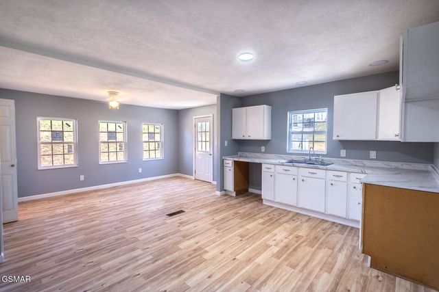 1036 Stanton Road, Seymour, TN 37865