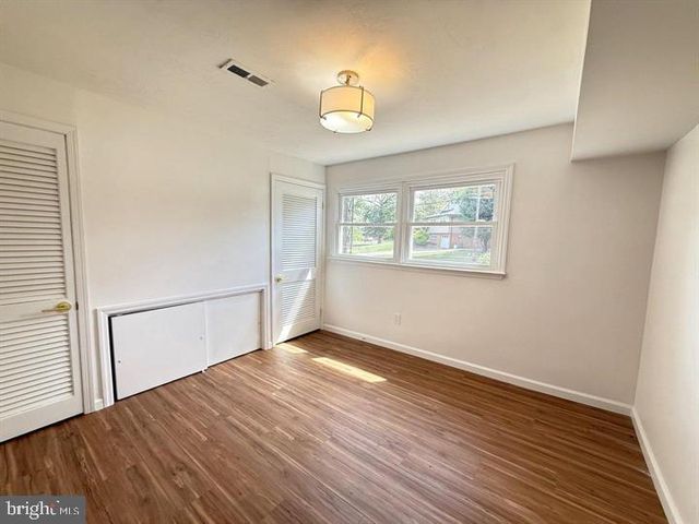 355 CHERRY HILL BLVD, Cherry Hill, NJ 08002