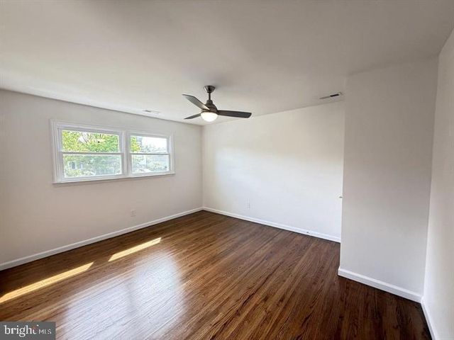 355 CHERRY HILL BLVD, Cherry Hill, NJ 08002