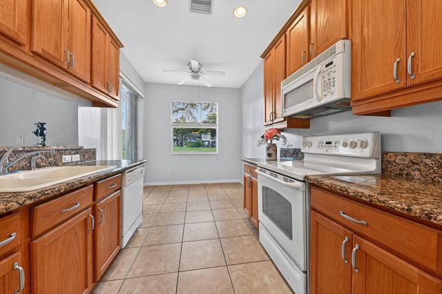 2173 Wingate Bend, Wellington, FL 33414