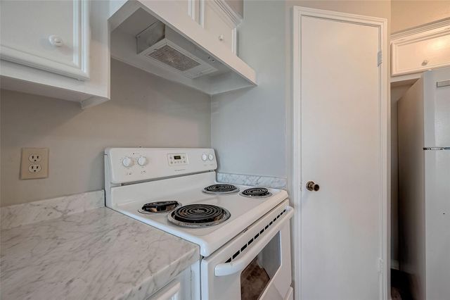 11503 Meadow Lane D, Houston, TX 77477