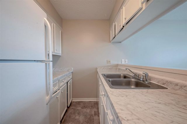 11503 Meadow Lane D, Houston, TX 77477