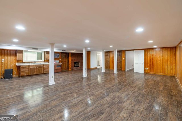 389 Ashton Drive, Athens, GA 30606