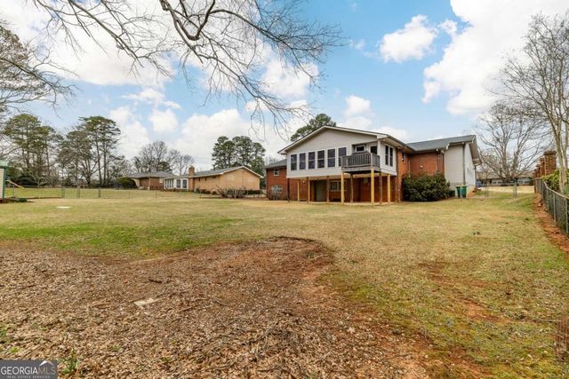 389 Ashton Drive, Athens, GA 30606