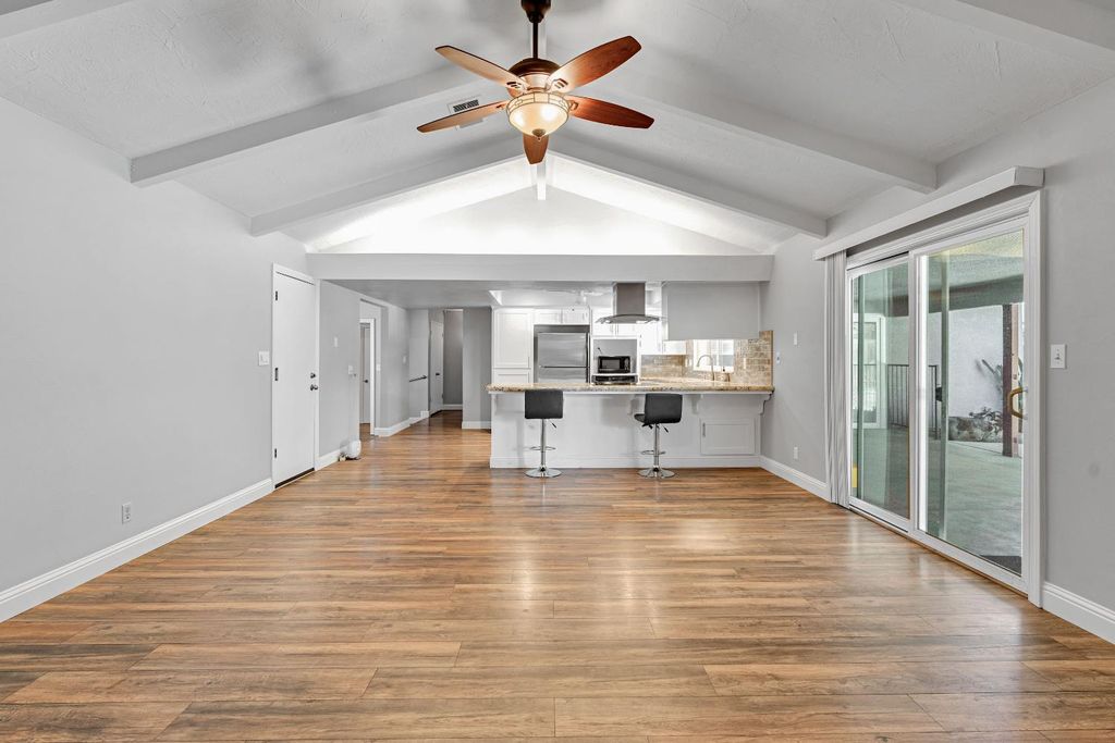 Image 14 of property listing at 6597 N Haslam Avenue, Fresno, CA 93711