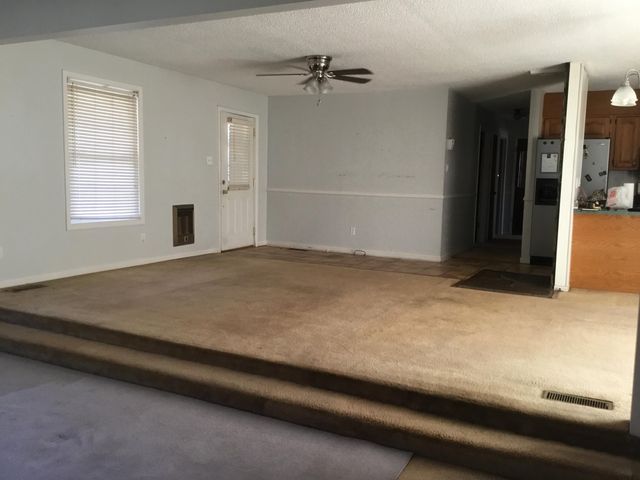 367 CRABTREE RD, Selmer, TN 38375