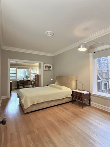 2921 N Pine Grove Avenue 1, Chicago, IL 60657