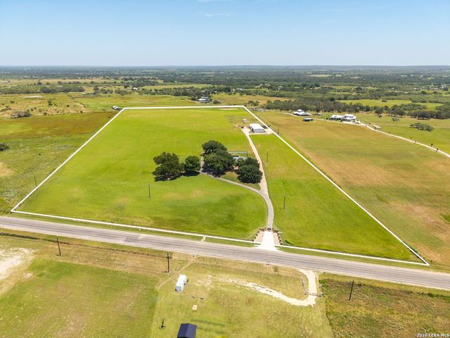 2431 FM 467, Seguin, TX 78155