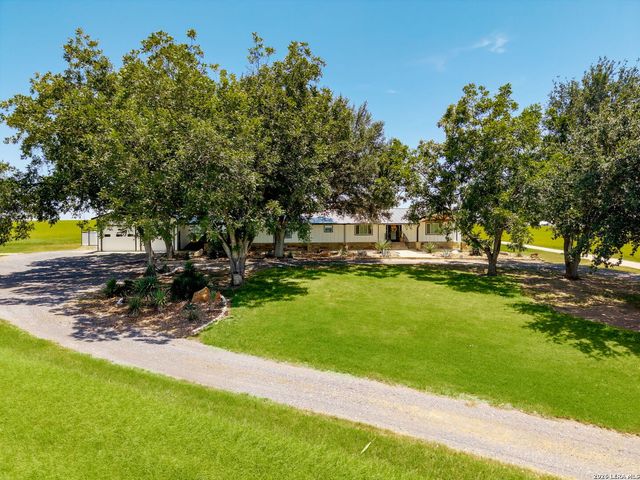 2431 FM 467, Seguin, TX 78155