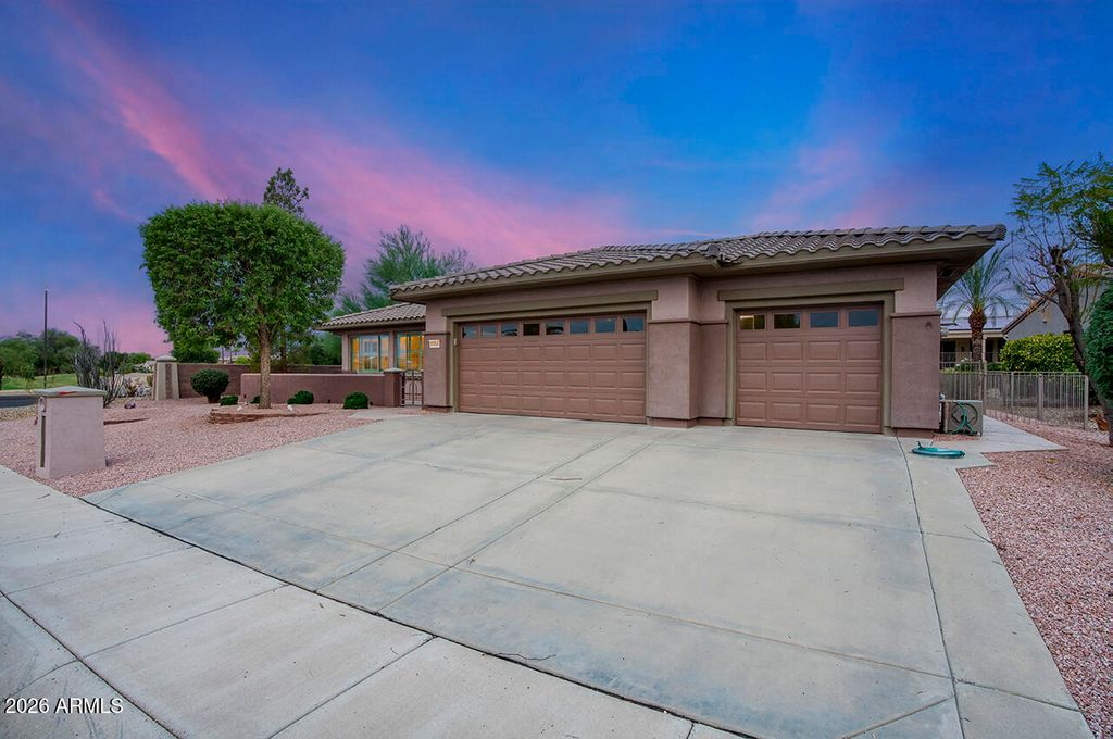 19906 N GOLDEN BARREL Drive, Surprise, AZ 85374 — photo 2