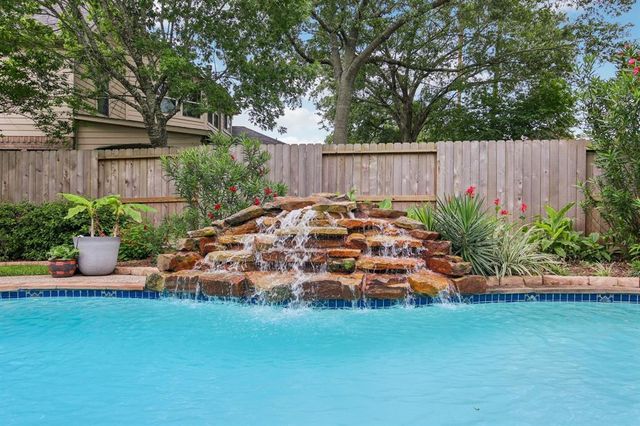 7414 Auburn Oak Trail, Humble, TX 77346