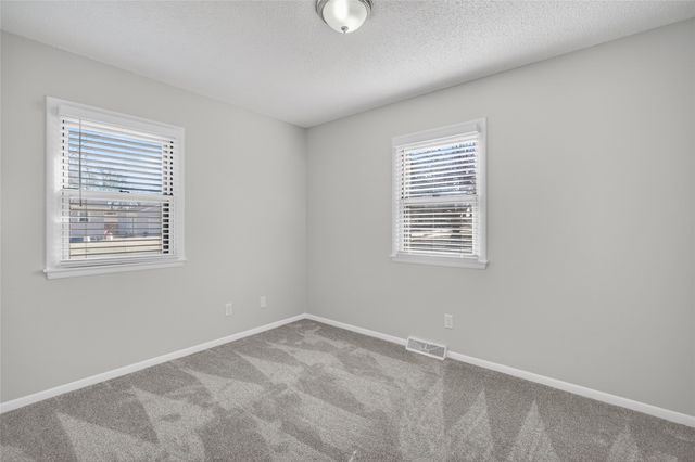 700 Payton Avenue, Des Moines, IA 50315