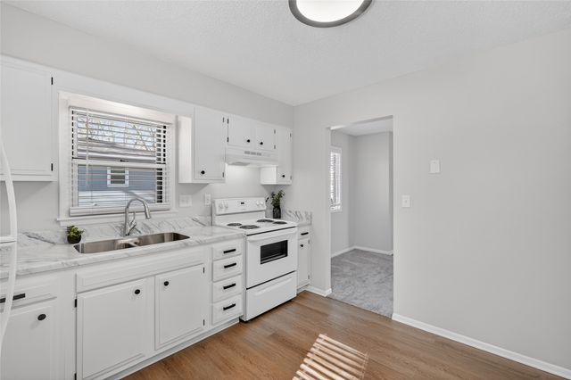 700 Payton Avenue, Des Moines, IA 50315