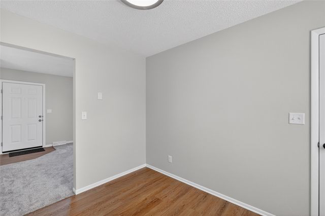 700 Payton Avenue, Des Moines, IA 50315