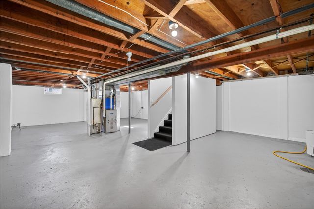 700 Payton Avenue, Des Moines, IA 50315