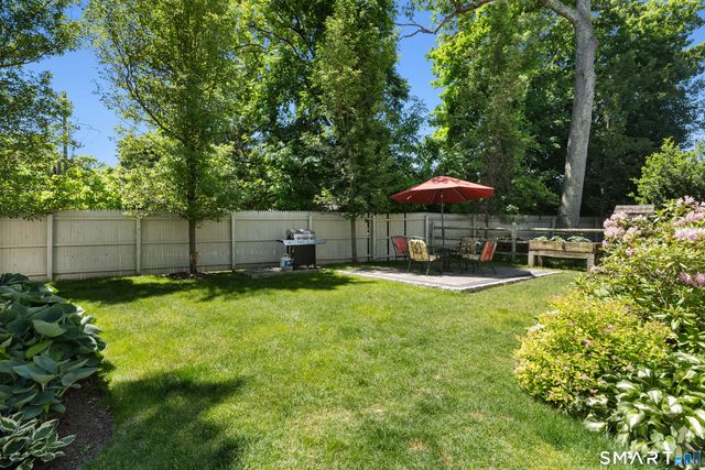 19 Urban Street, New Canaan, CT 06840