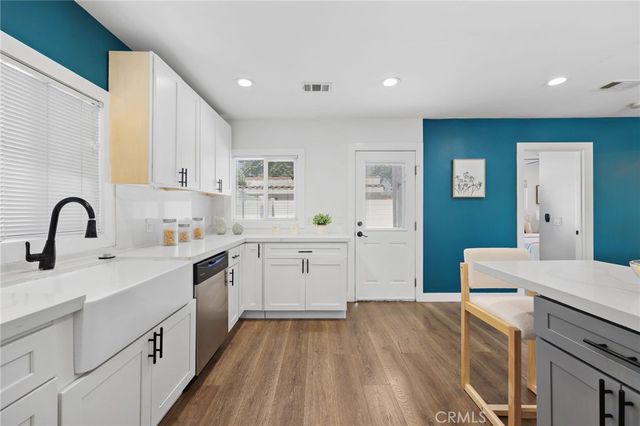 6612 2nd, Los Angeles, CA 90043