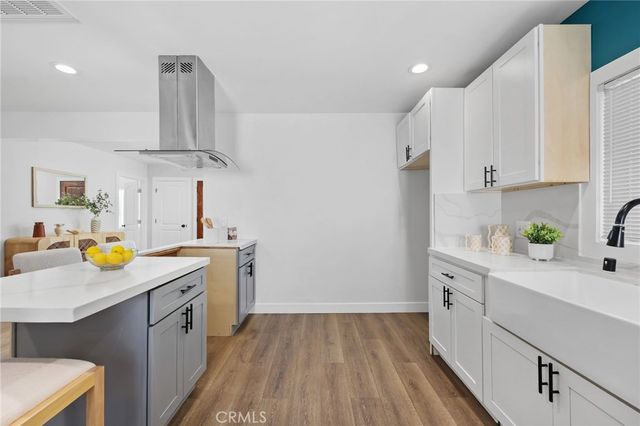 6612 2nd, Los Angeles, CA 90043
