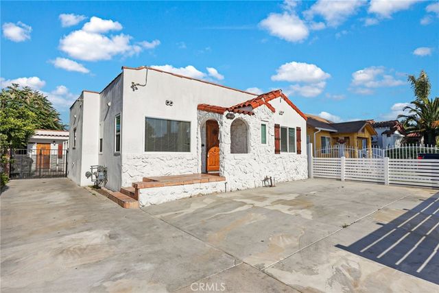 6612 2nd, Los Angeles, CA 90043